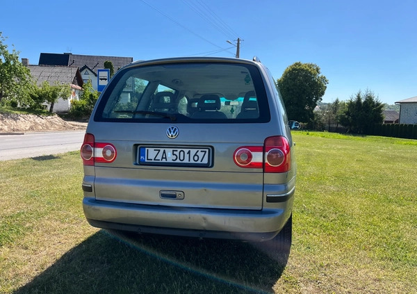 Volkswagen Sharan cena 11500 przebieg: 247000, rok produkcji 2004 z Wolin małe 121